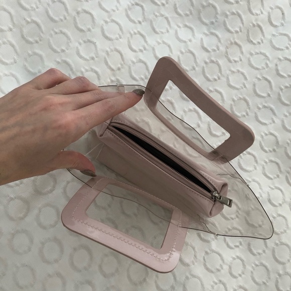 LE CHÂTEAU small rose handbag - Picture 7 of 11